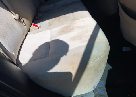 2014 Toyota Corolla Le z USA, uszkodzony, nr VIN 2T1BURHE9EC116487